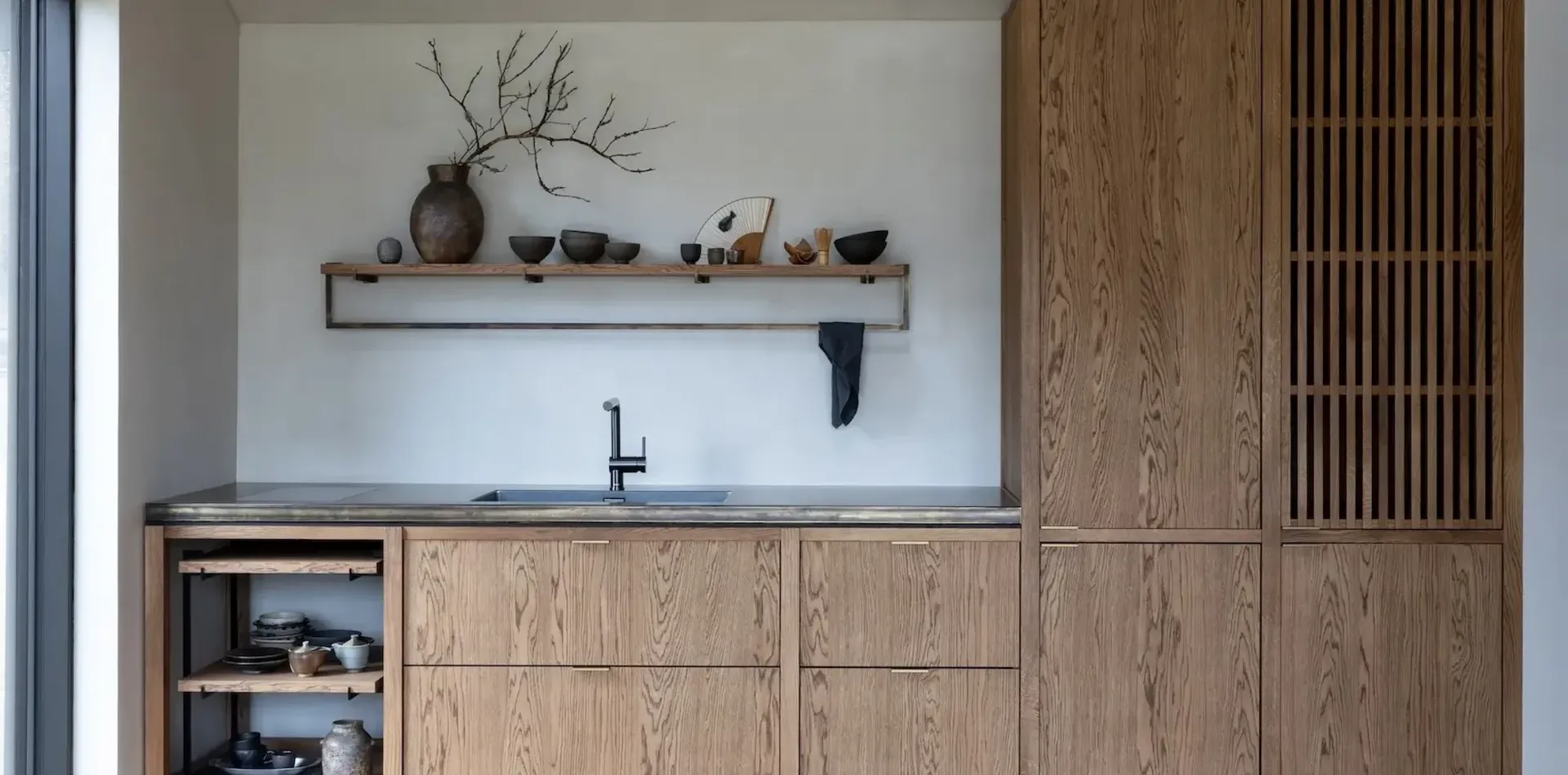 Konga kitchen full interior view