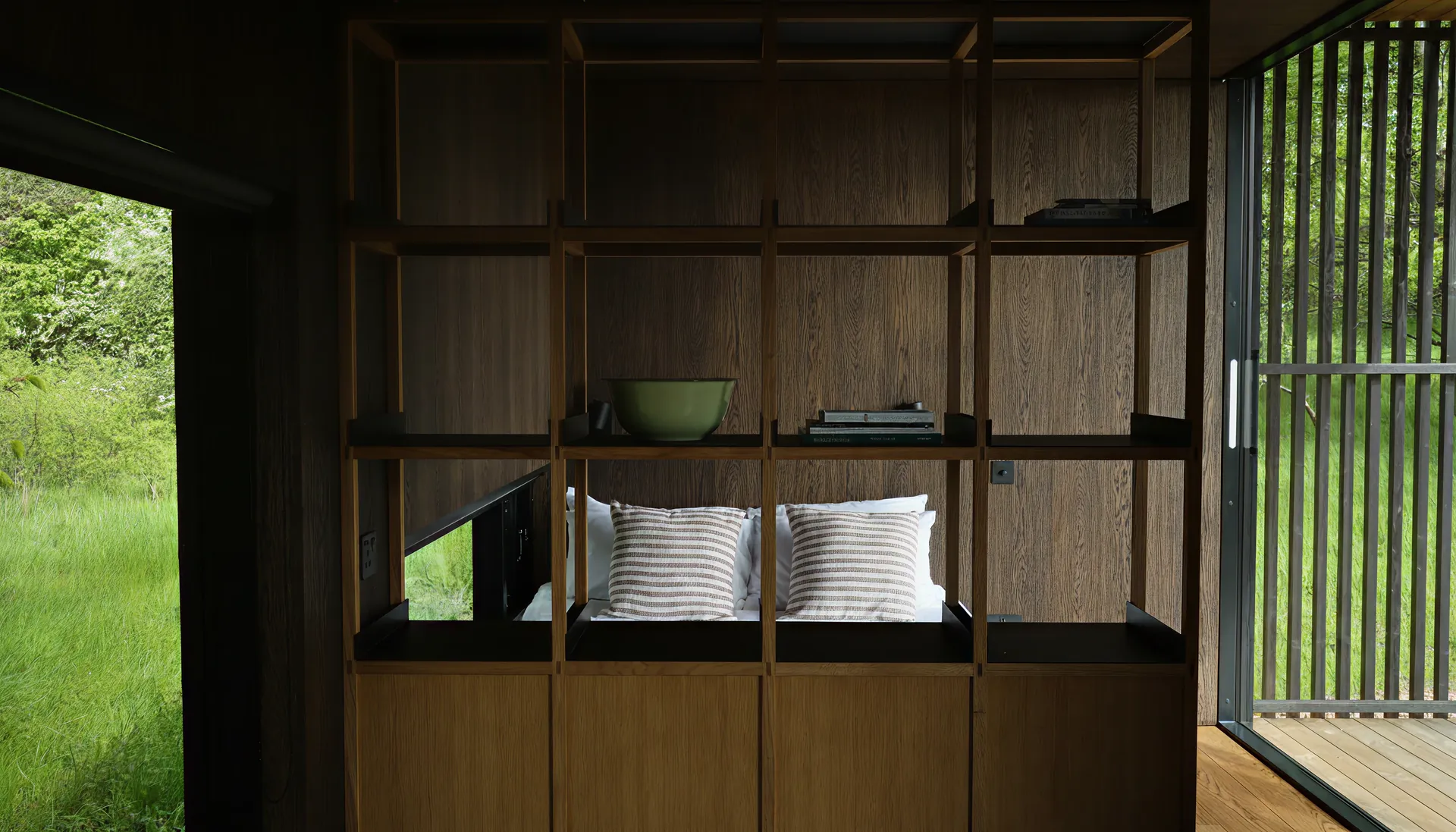 Konga M cabin