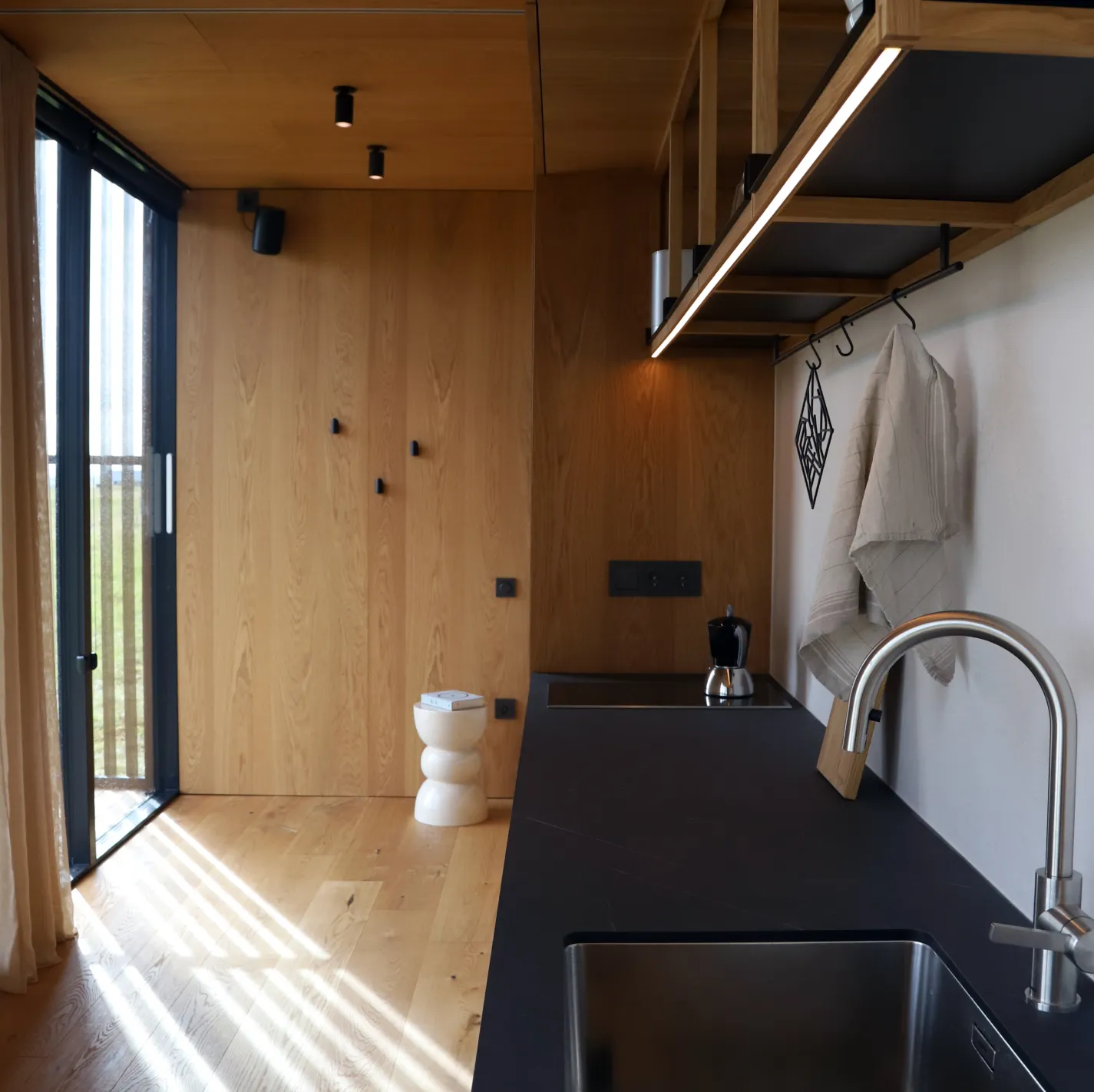 Winding River Retreat, Iceland photo 1